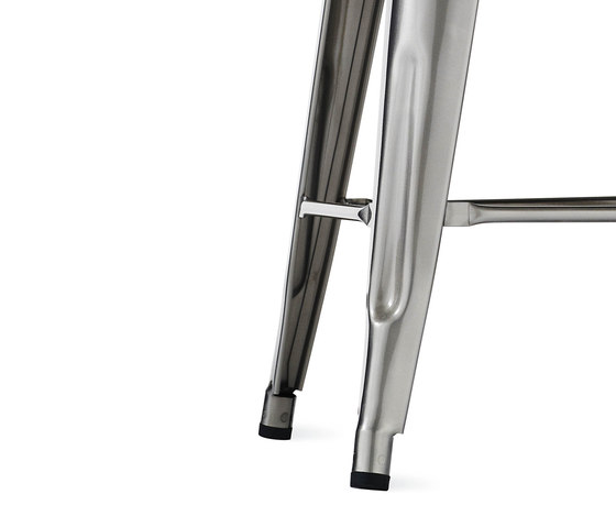 Tolix® Marais Counter Stool | Taburetes de bar | Design Within Reach