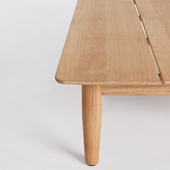Terassi Coffee Table | Mesas de centro | Design Within Reach