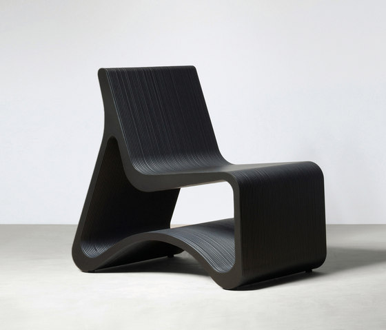 Sitzskulptur SW 14 | Stühle | Studio Benkert