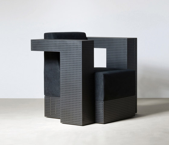 seating sculpture GB 23 | Poltrone | Studio Benkert