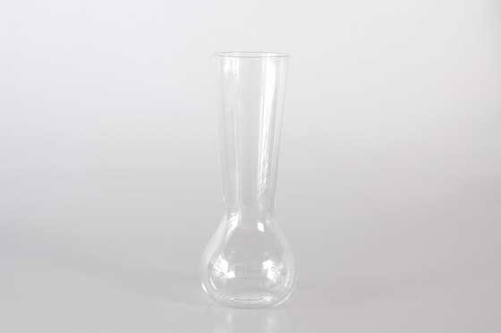 Tubero Down | Vases | HANDS ON DESIGN