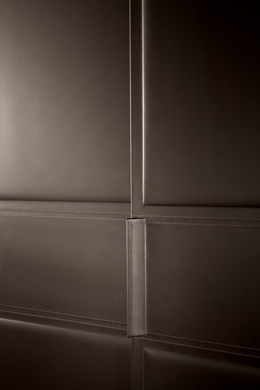 Trench sliding doors | Cabinets | Jesse
