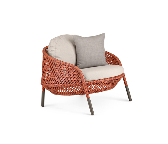 AHNDA Lounge chair | Poltrone | DEDON