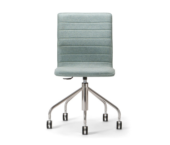 Conference base 103 | Chairs | Torre 1961