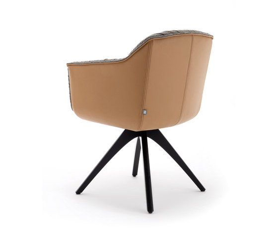 Rolf Benz 641 | Chairs | Rolf Benz