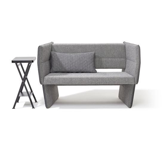 Cup sofa 2 Seater | Sofas | Richard Lampert