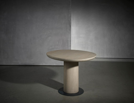 OLLE Table | Dining tables | Piet Boon