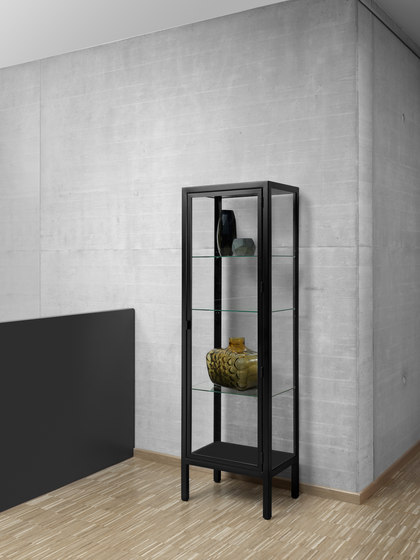 GB 175 glass cabinet | Display cabinets | Müller Möbelfabrikation
