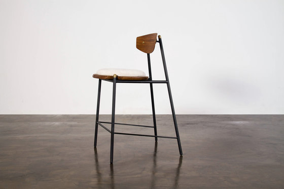 Kink counter stool fabric cushion | Bar stools | District Eight