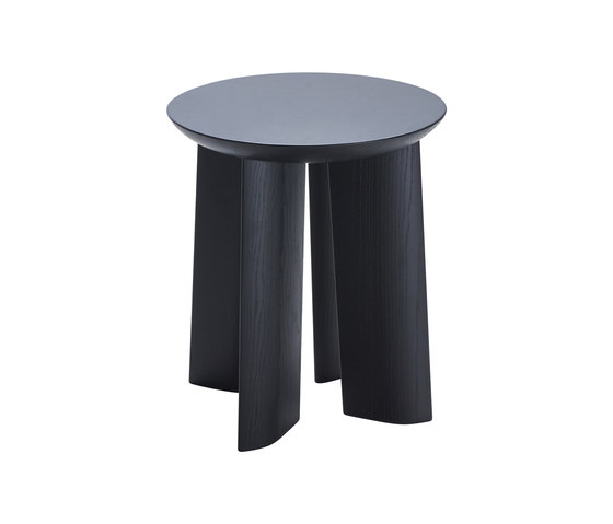 P68 | side table | Mesas auxiliares | more