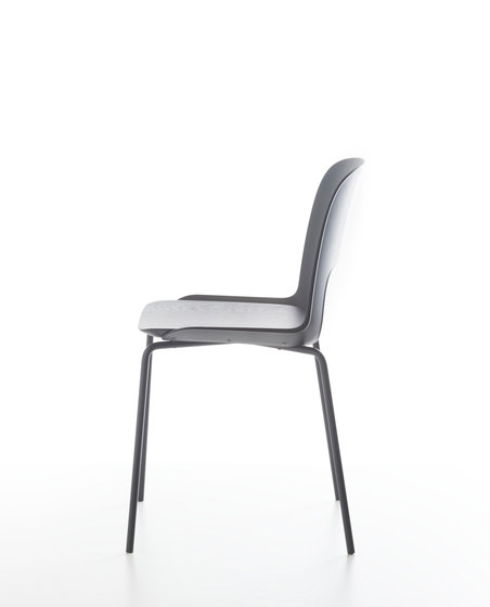 Cora with legs | Chaises | Pianca