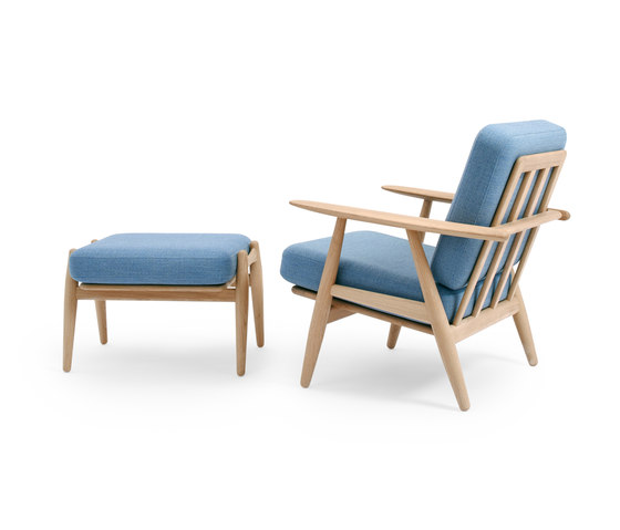 GE 240 Easy Chair with Footstool | Armchairs | Getama Danmark
