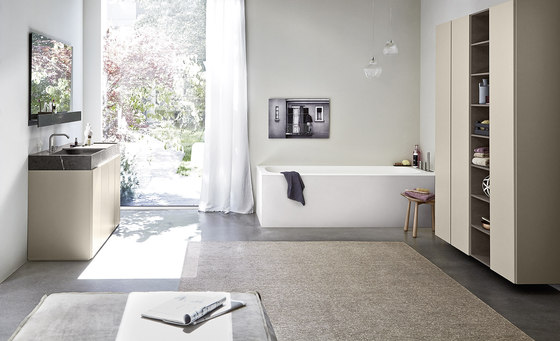 R1 with panels | Bathtubs | Rexa Design