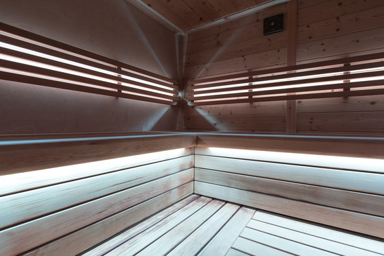 Spruce Outdoor sauna | Saunas | DEISL SAUNA & WELLNESS