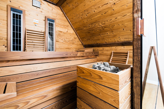 Spruce Giebelsauna | Saunas infrarrojas | DEISL SAUNA & WELLNESS