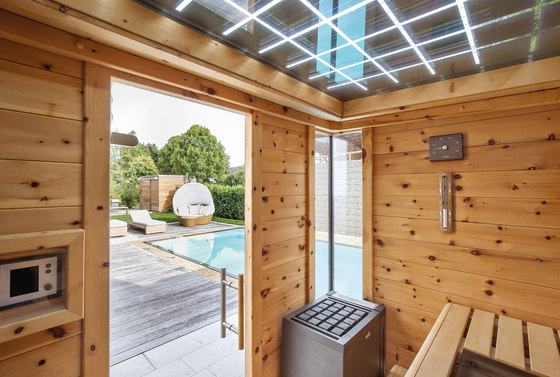 Swiss pine Outdoor sauna | Saunas | DEISL SAUNA & WELLNESS