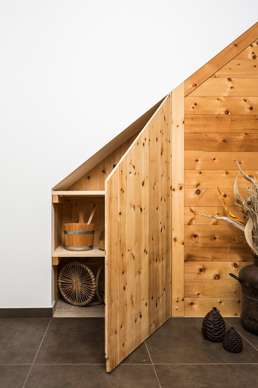 Swiss pine Giebelsauna | Infrared saunas | DEISL SAUNA & WELLNESS