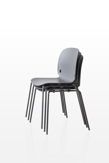 Intro w/ legs | Chairs | Pianca
