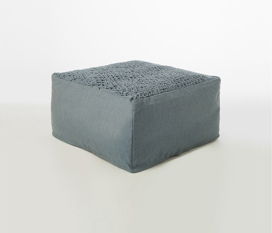 Site Texture | Shell outdoor pouf by Warli | Poufs