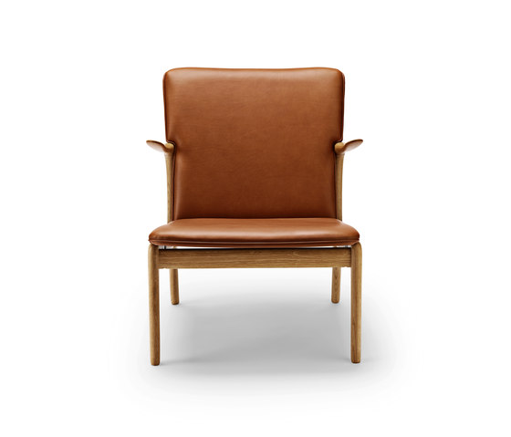 OW124 Beak Chair | Armchairs | Carl Hansen & Søn