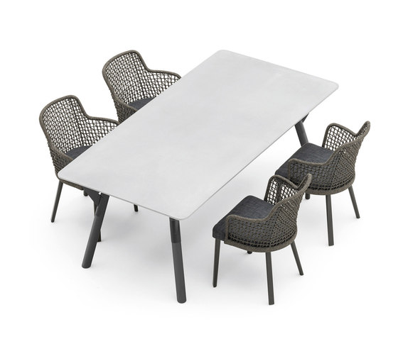 EMMA Armlehnen-Stuhl | Stühle | Varaschin