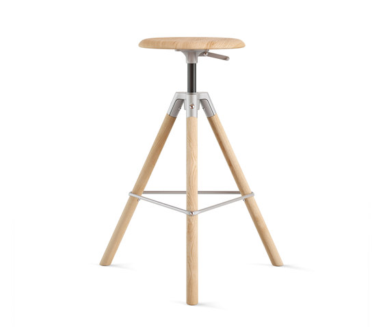 MODELL 112 | Bar stools | Girsberger