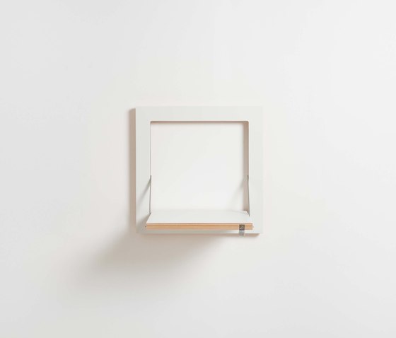 Fläpps Shelf 40x40-1 | White | Scaffali | Ambivalenz