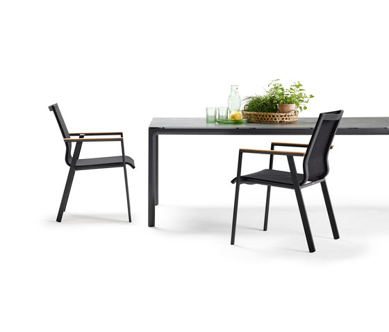 Soft Table | Dining tables | solpuri