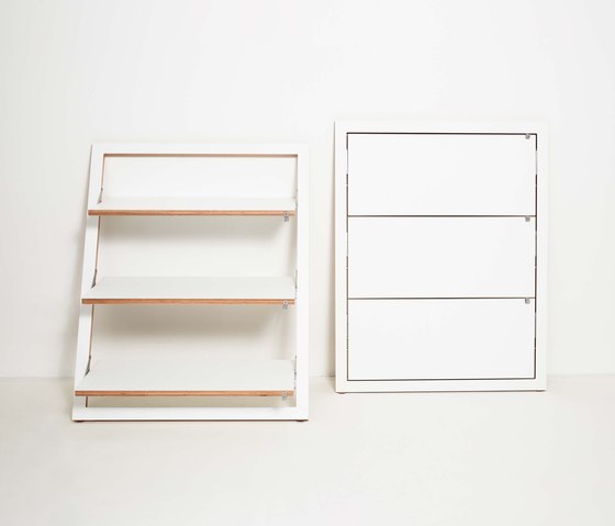 Fläpps Leaning Shelf 80x100-3 | White | Scaffali | Ambivalenz