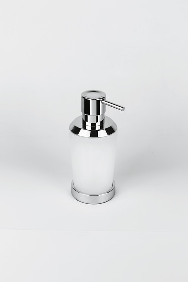 Road | Standing soap dispenser | Seifenspender / Lotionspender | COLOMBO DESIGN