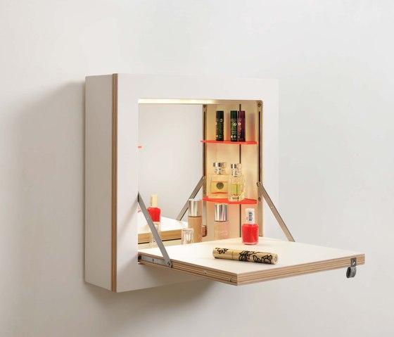 Fläpps Schminktänk Vanity Cabinet | White (With Lighting) | Specchi | Ambivalenz