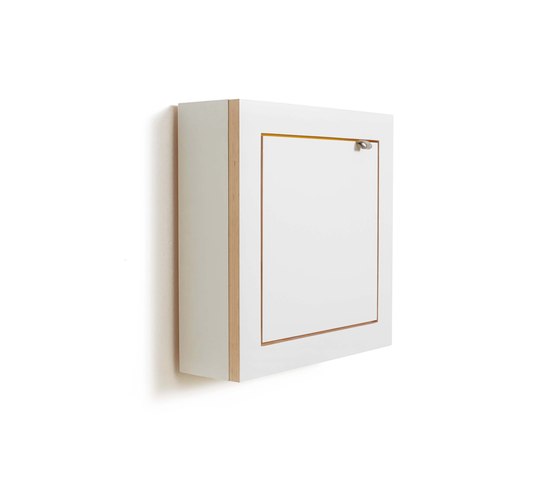 Fläpps Schminktänk Vanity Cabinet | White (With Lighting) | Specchi | Ambivalenz