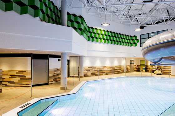 Troldtekt | Applications | Münster Swimming pool | Soffitti fonoassorbenti | Troldtekt