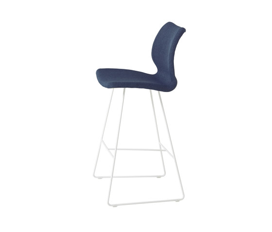 Uni 391M | Bar stools | Et al.