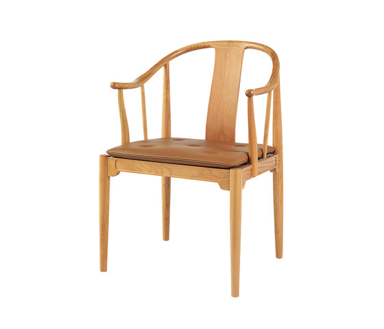 China Chair™ | 4832 | Solid wood | Natural cherry | Chaises | Fritz Hansen
