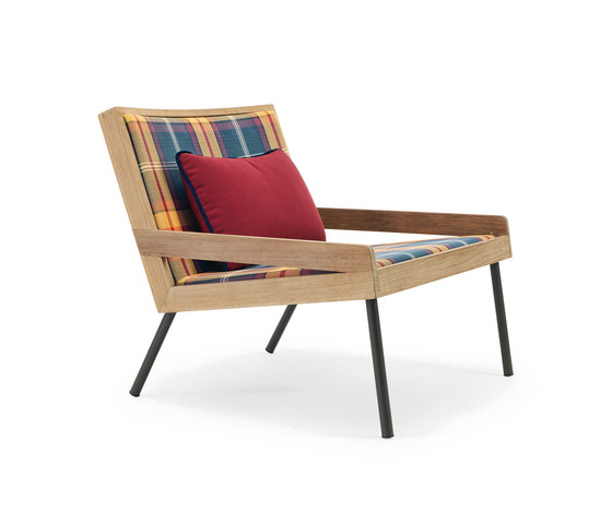 Allaperto Mountain Lounge armchair with Cushion | Poltrone | Ethimo