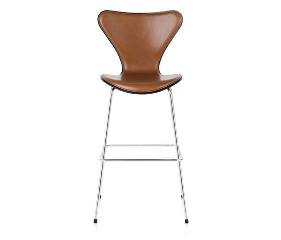 Series 7™ | Bar stool | 3197 | Front upholstred | Chrome base | Bar stools | Fritz Hansen