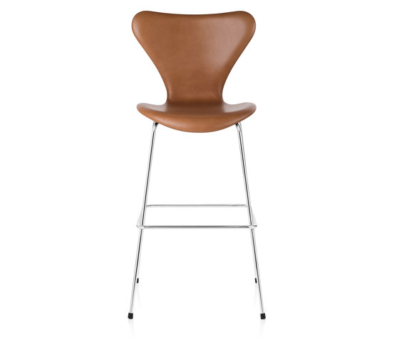 Series 7™ | Bar stool | 3197 | Fully upholstred | Chrome base | Bar stools | Fritz Hansen