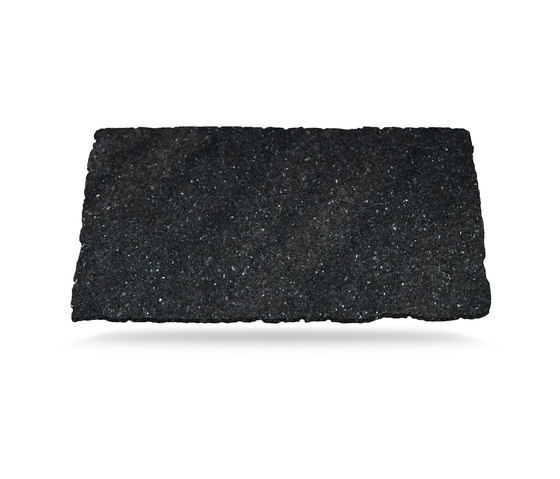 Scalea Granite Labrador Oscuro | Mineral composite panels | Cosentino