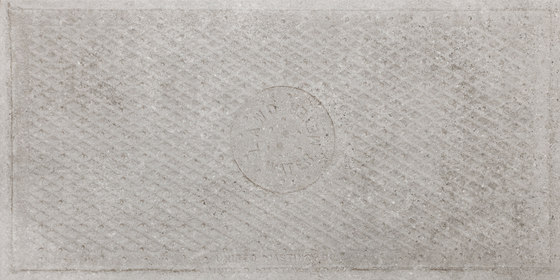 Italghisa | Impronte Grigio 45x90 cm | Panneaux céramique | IMSO Ceramiche