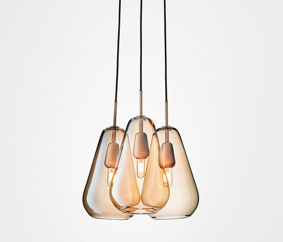 Anoli 3 drop-shaped pendant light in glass | Suspensions | Nuura