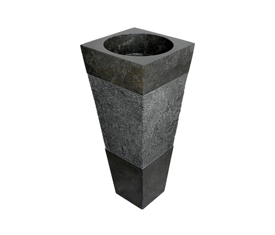Lavabi | Piramide Nero 40x40 h.90 cm | Lavabos | IMSO Ceramiche