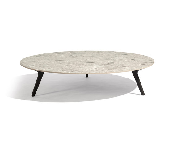 Torsa coffee table ⌀148 | Coffee tables | Manutti