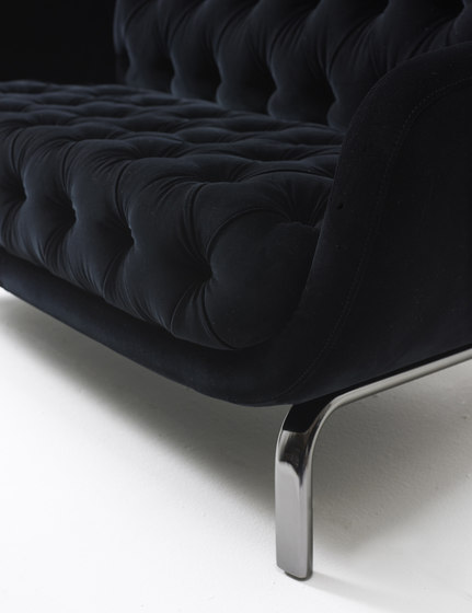 Guelfo velvet sofa | Canapés | Opinion Ciatti