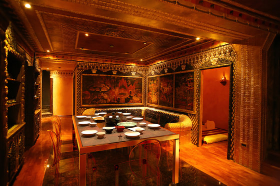Dining table ‘Beijing‘ | Hot pot | Dining tables | La Tavola