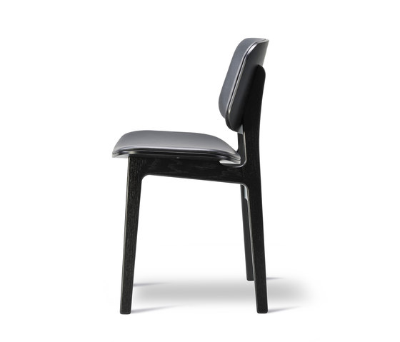 Søborg Wood Base - seat and back upholstered | Sillas | Fredericia Furniture