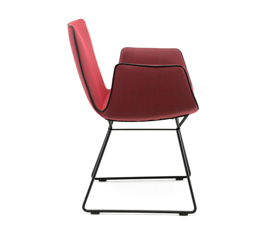 Amelie | Armchair High with wire frame | Chairs | FREIFRAU MANUFAKTUR