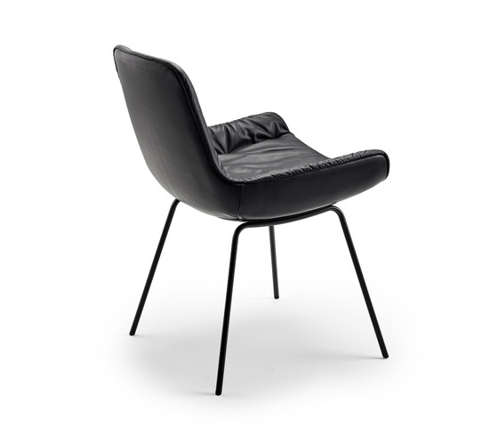 Leya | Armchair Low with steel frame | Chairs | FREIFRAU MANUFAKTUR