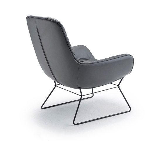 Leya | Lounge Chair with wire frame | Sillones | FREIFRAU MANUFAKTUR