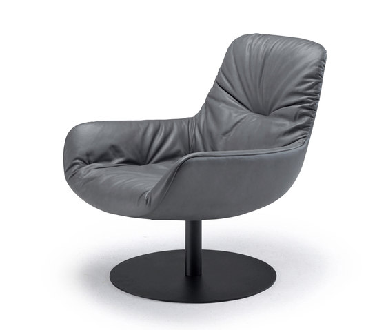 Leya | Lounge Chair mit Tellerfuß | Sessel | FREIFRAU MANUFAKTUR